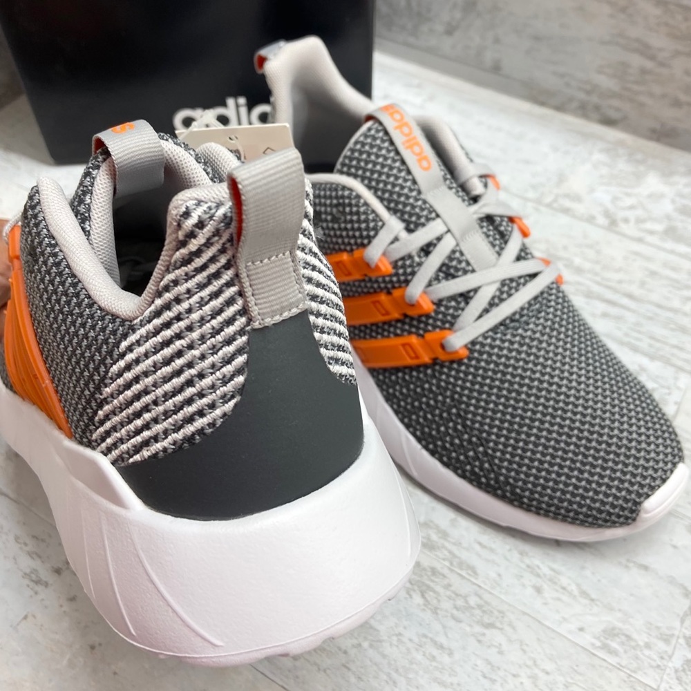 Adidas Questar Flow running Shoes - Picture 6 of 10